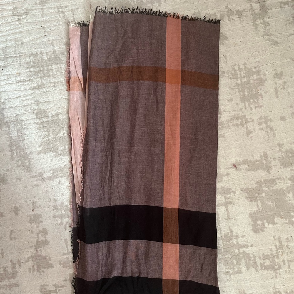 Burberry Modal and Wool Square scarf